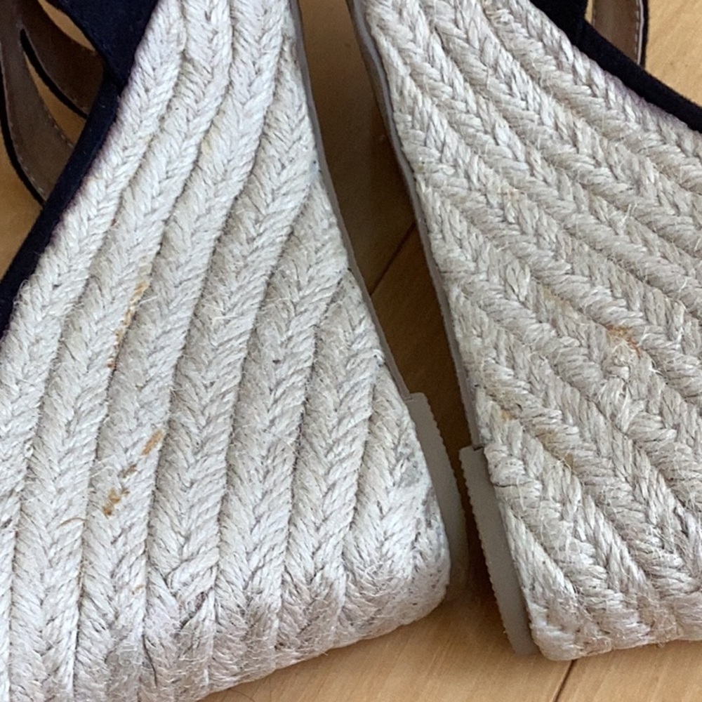 American Eagle by Payless, black fabric espadrille, open toe wedges. Women’s 10 - Picture 10 of 16